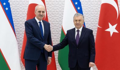 Mirziyoyev, TBMM Başkanı Kurtulmuş’u kabul etti