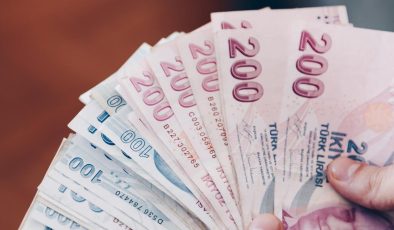 Ticaret Bakanlığı’ndan denetimler sonucunda stokçuluk ve fahiş fiyata 2,3 milyar lira ceza