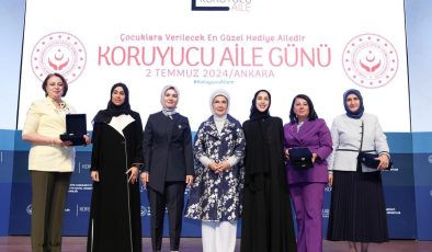 Emine Erdoğan, Gönül Elçileri ve koruyucu ailelerle bir araya geldi