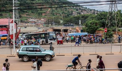 Ruanda, İngiltere’nin 280 milyon dolarını geri vermeyecek